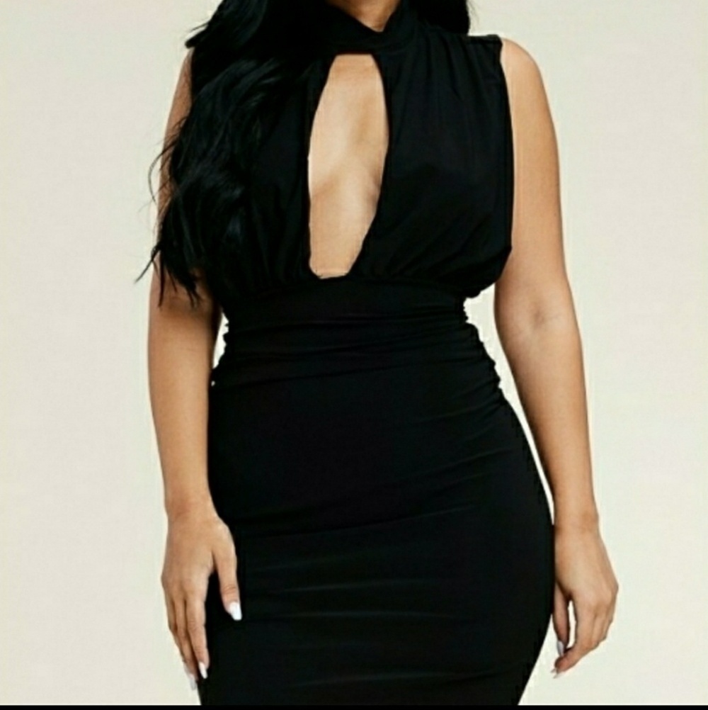 J. ELISE BOUTIQUE NEW TRENDY Black Sleeveless Keyhole Mock Neck Midi Dress